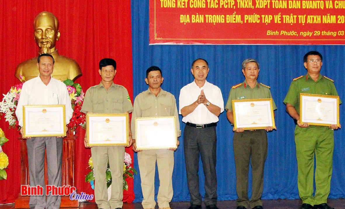 Thực hiện đồng bộ các biện pháp phòng, chống tội phạm, tệ nạn xã hội