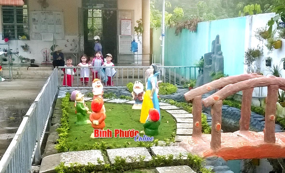 Mầm non Minh Long thân thiện với học sinh - Binh Phuoc, Tin tuc ...