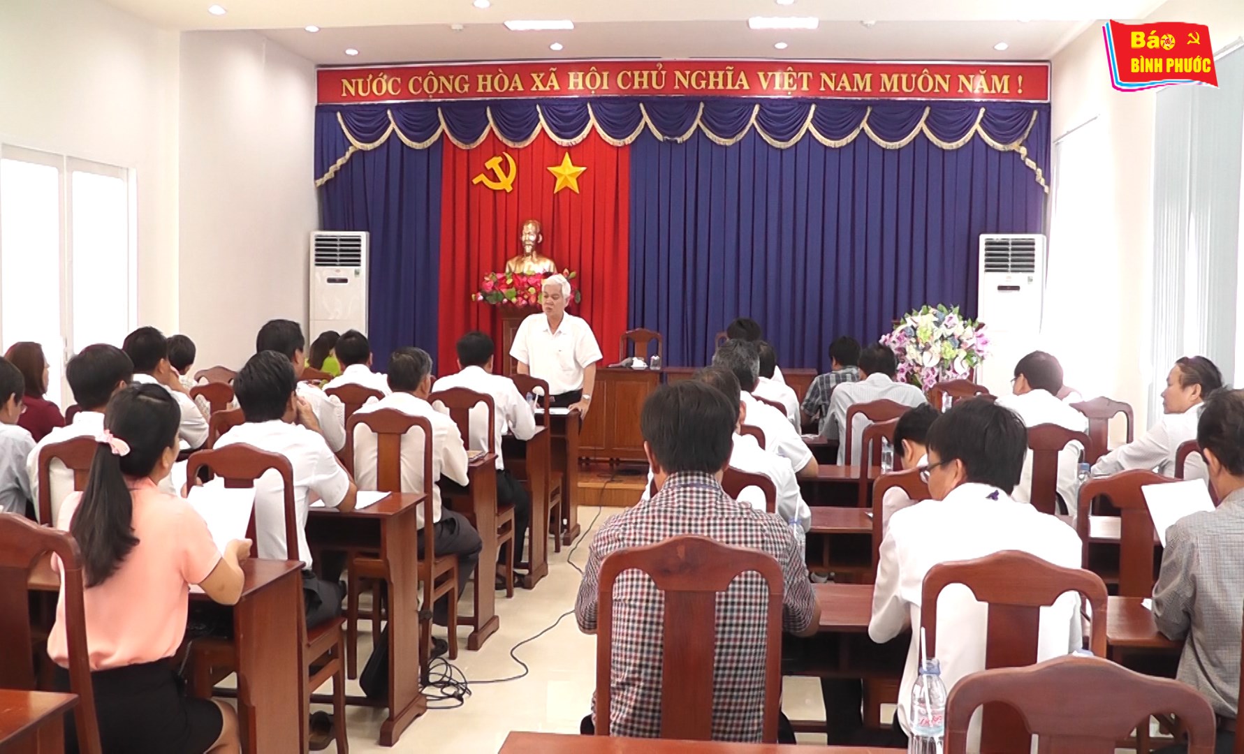 [Video] Bí thư Tỉnh ủy Nguyễn Văn Lợi làm việc với Trung tâm hành chính công