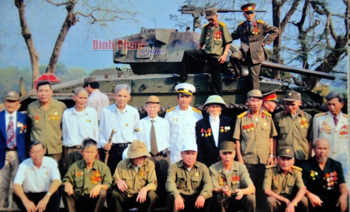 Vang m&atilde;i những kh&uacute;c tr&aacute;ng ca Điện Bi&ecirc;n