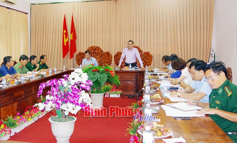 Đo&agrave;n khảo s&aacute;t li&ecirc;n ng&agrave;nh Trung ương l&agrave;m việc tại B&igrave;nh Phước