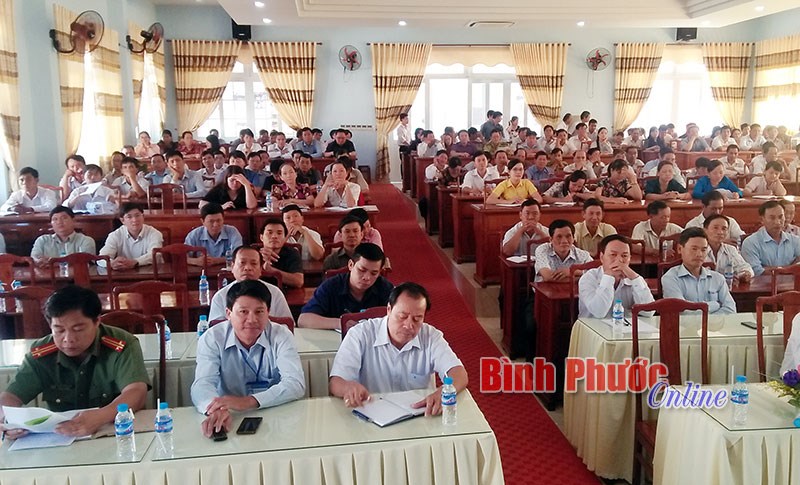 Huyện ủy B&ugrave; Đăng th&ocirc;ng tin thời sự định kỳ th&aacute;ng 6-2017