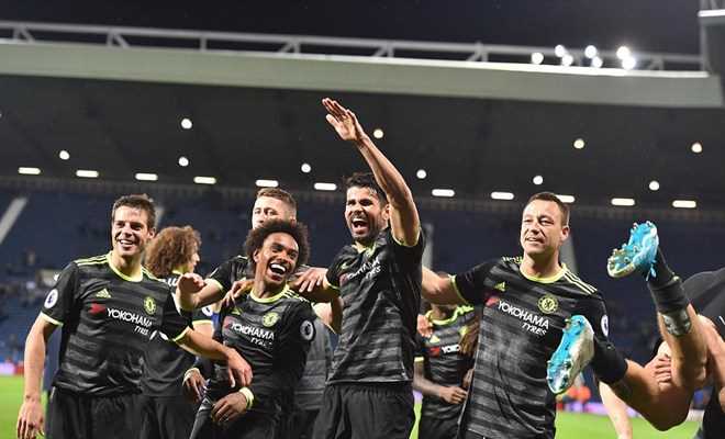 Chelsea chính thức đăng quang Premier League sớm hai vòng đấu