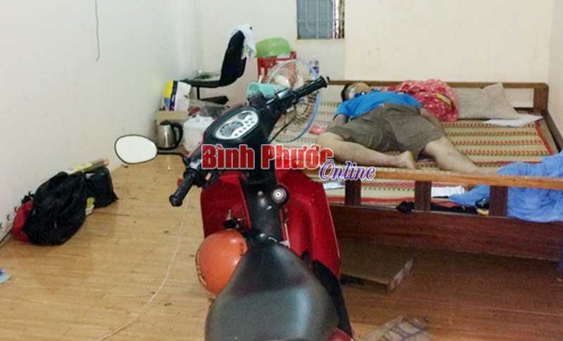 Một c&aacute;n bộ ph&ograve;ng đăng k&yacute; đất đai tử vong trong ph&ograve;ng trọ