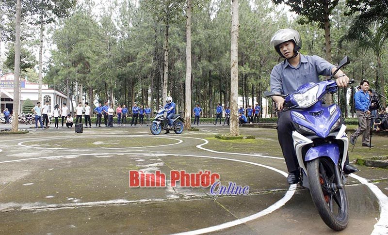 Đồng Phú đẩy mạnh tuyên truyền pháp luật cho thanh, thiếu niên