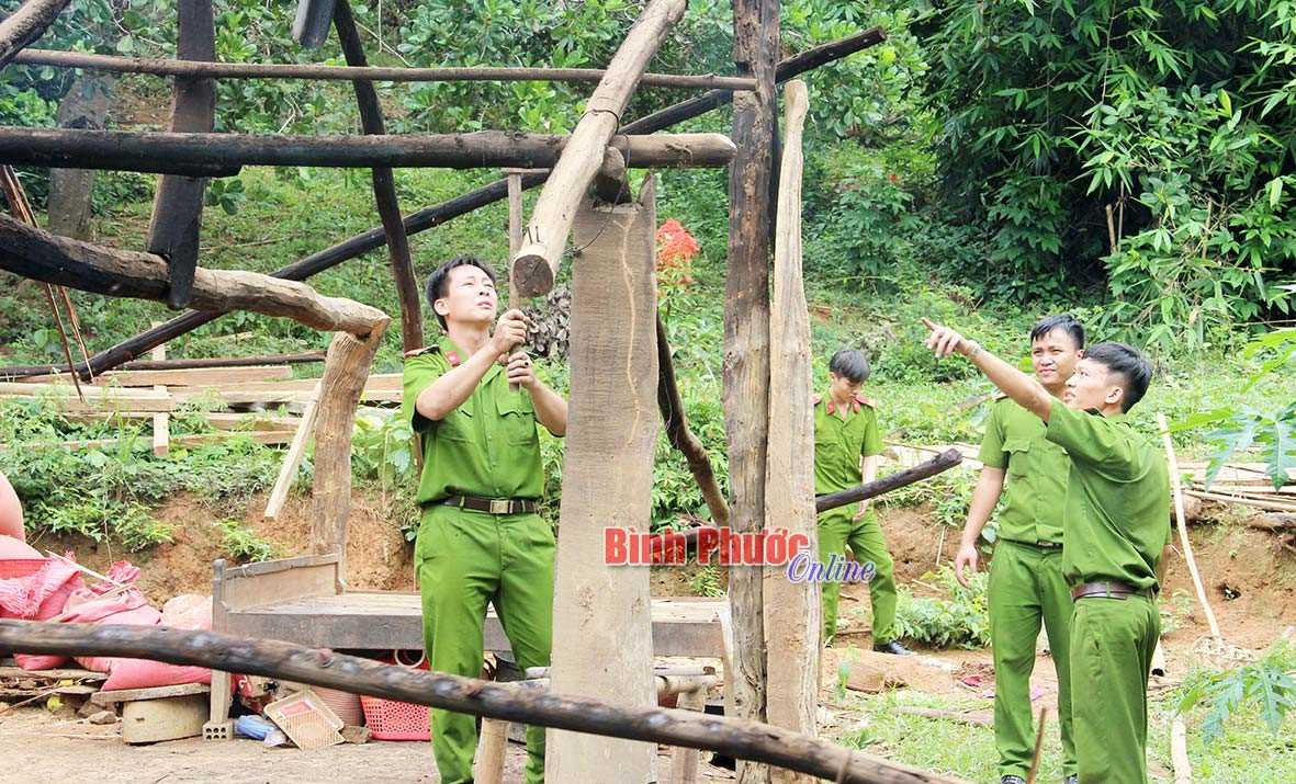 Tuổi trẻ C&ocirc;ng an tỉnh v&igrave; an ninh Tổ quốc