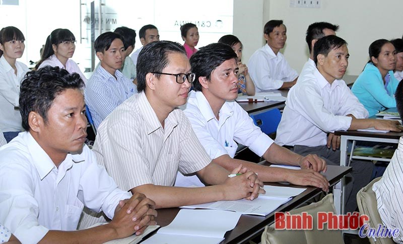 Gian nan phát triển đảng ở khu công nghiệp - Bài 1