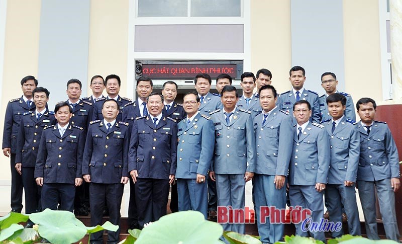 Hải quan B&igrave;nh Phước v&agrave;  Kratie k&yacute; kết thỏa thuận hợp t&aacute;c