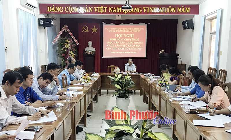 Chi bộ Ban Tuy&ecirc;n gi&aacute;o Tỉnh ủy sinh hoạt chuy&ecirc;n đề