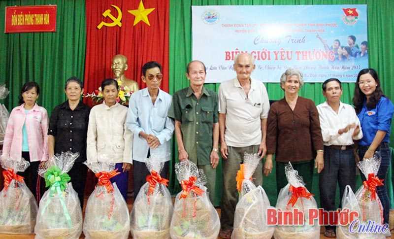 Hoạt động ý nghĩa từ chương trình “Biên giới yêu thương”