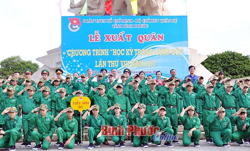 156 học sinh tham gia &ldquo;Học kỳ trong qu&acirc;n đội&rdquo;