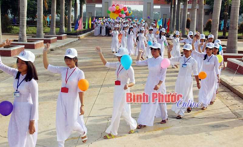 10.813 thí sinh dự thi tuyển lớp 10 năm học 2017-2018