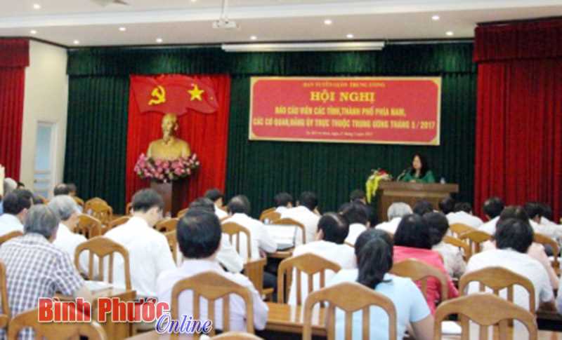 Hội nghị b&aacute;o c&aacute;o vi&ecirc;n khu vực ph&iacute;a Nam