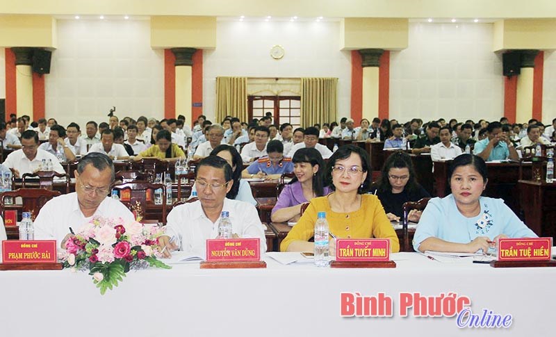 Hội nghị to&agrave;n quốc học tập, qu&aacute;n triệt Nghị quyết Trung ương 5 (kh&oacute;a XII)