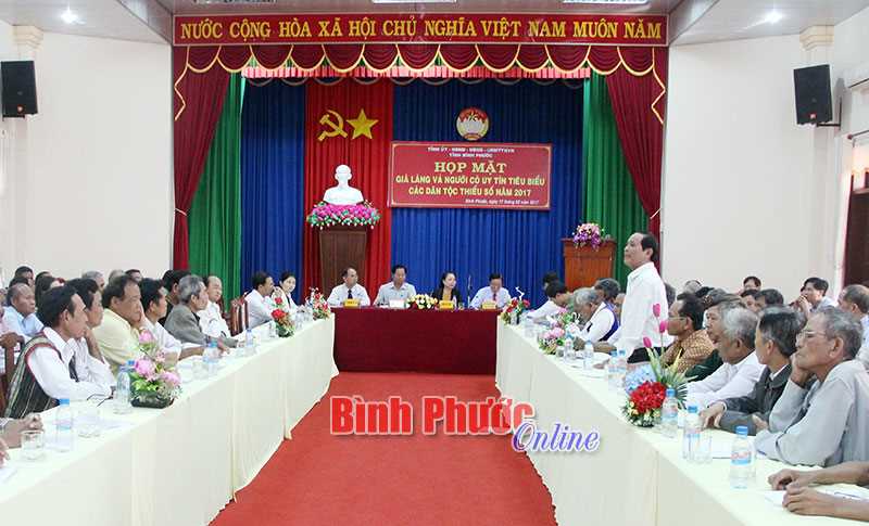 Ch&iacute;nh s&aacute;ch đối với gi&agrave; l&agrave;ng ti&ecirc;u biểu, xuất sắc