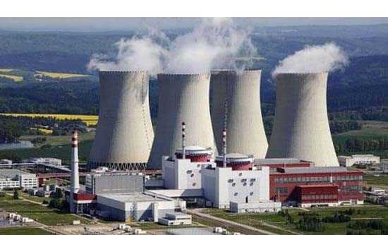 Trung Quốc đồng ý hợp tác về 3 nhà máy điện hạt nhân giáp Việt Nam