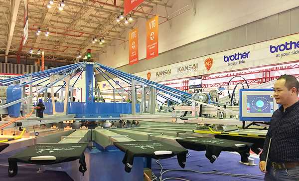 Dệt may Việt Nam đang tụt hậu