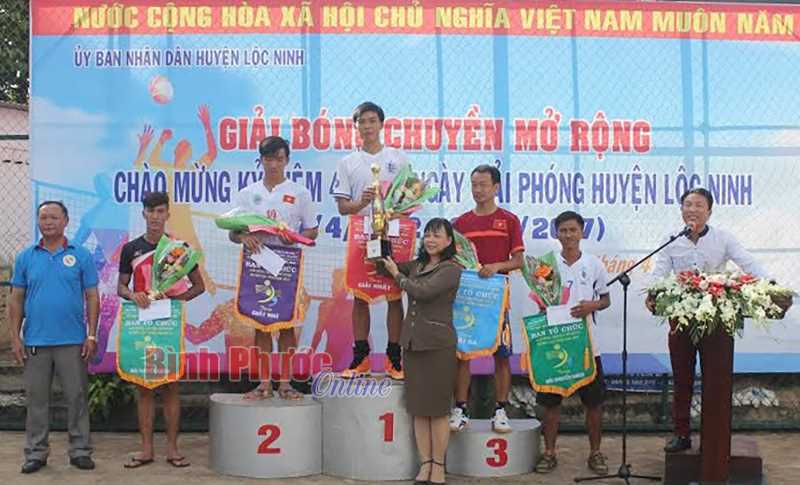 Đội Ban Quản lý rừng phòng hộ Lộc Ninh vô địch