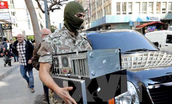 Liban: 5 phiến quân đánh bom liều chết làm 7 lính bị thương