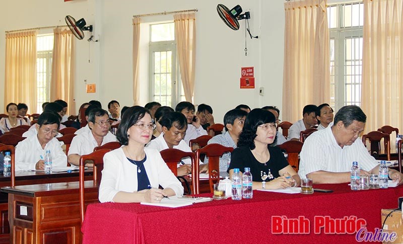 Tập huấn nghiệp vụ b&aacute;o c&aacute;o vi&ecirc;n, tuy&ecirc;n truyền miệng