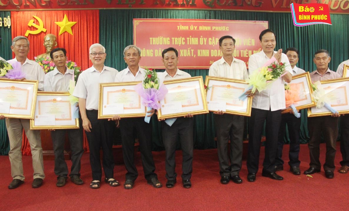 [Video] Sẽ có tổ chức giúp nông dân tiếp cận nông nghiệp công nghệ cao