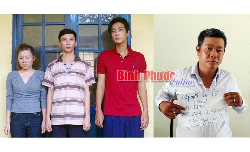 Nh&oacute;m chiếm đoạt xe m&ocirc;t&ocirc; bằng thẻ giữ xe &ldquo;sa lưới&rdquo;