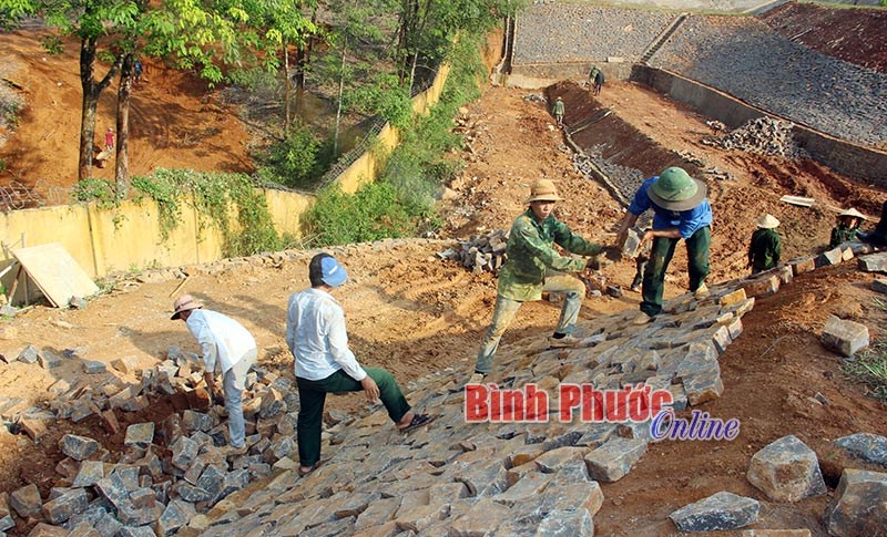 Những s&aacute;ng kiến hiệu quả ở Trung đo&agrave;n 728