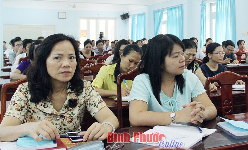 Ph&oacute; b&iacute; thư Thường trực Tỉnh ủy n&oacute;i chuyện với lớp bồi dưỡng nghiệp vụ c&ocirc;ng t&aacute;c tổ chức - x&acirc;y dựng Đảng