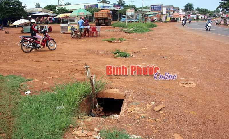 &nbsp;&ldquo;Bẫy&rdquo; giữa đường