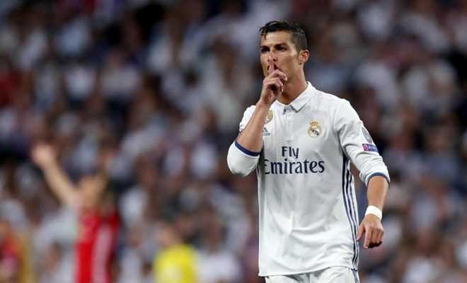Điều gì sẽ xảy ra nếu Cristiano Ronaldo trở lại Man United?