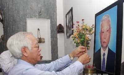 Trần Bạch Đằng - Một c&acirc;y b&uacute;t t&agrave;i hoa, tr&iacute; tuệ