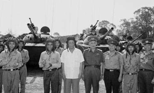 Đồng ch&iacute; L&ecirc; Duẩn - Nh&agrave; l&atilde;nh đạo kiệt xuất của Đảng