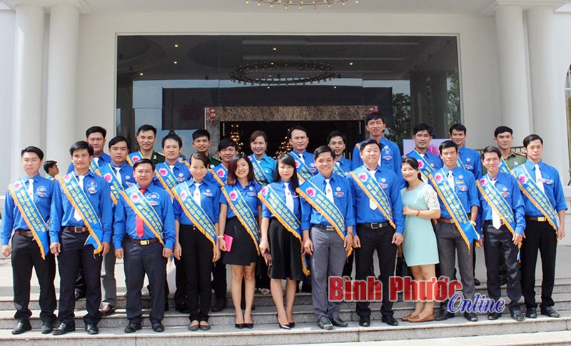 25 đại biểu Bình Phước tham dự Liên hoan thanh niên tiên tiến làm theo lời Bác cụm miền Đông Nam bộ