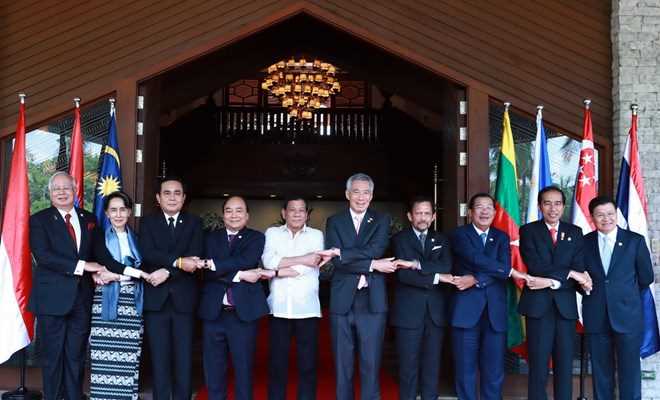 Thủ tướng Nguyễn Xu&acirc;n Ph&uacute;c dự Hội nghị Cấp cao ASEAN lần thứ 30