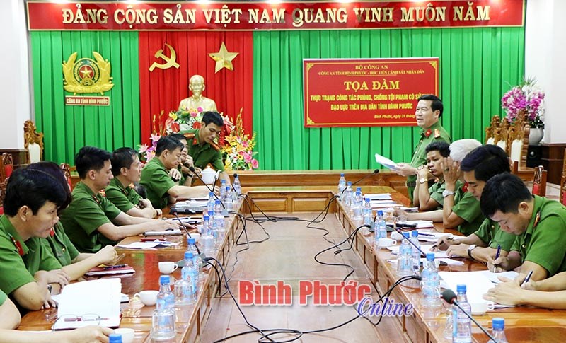 Tọa đ&agrave;m về thực trạng c&ocirc;ng t&aacute;c ph&ograve;ng, chống tội phạm c&oacute; sử dụng bạo lực