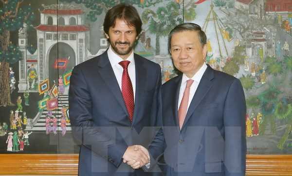 Tăng cường hợp t&aacute;c giữa Bộ C&ocirc;ng an Việt Nam v&agrave; Bộ Nội vụ Slovakia