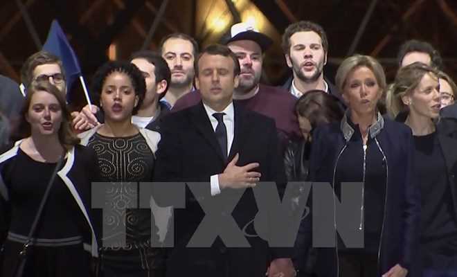 Lãnh đạo châu Âu nồng nhiệt chúc mừng chiến thắng của ông Macron