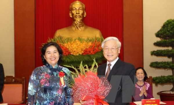 Tổng B&iacute; thư gặp mặt đại biểu Chương tr&igrave;nh Vinh quang Việt Nam