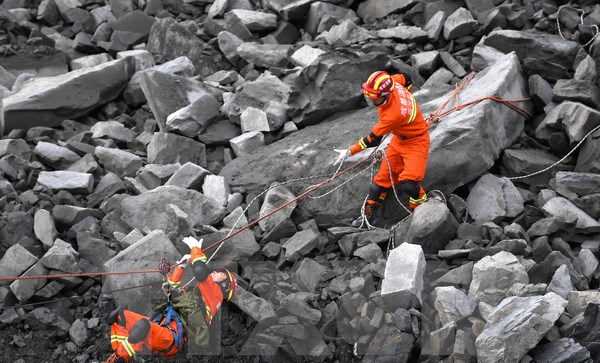 Trung Quốc: Xảy ra vụ sạt lở đất thứ hai tại huyện Mậu, Tứ Xuyên