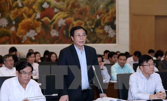 C&aacute;c đại biểu thảo luận về tr&aacute;ch nhiệm bồi thường của Nh&agrave; nước