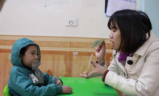 Tổ chức Ngày hội “Vòng tay yêu thương” cho trẻ tự kỷ