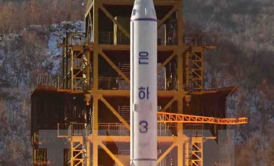 Triều Tiên: "Không từ bỏ khả năng tự vệ, dù để đánh đổi cả thế giới"