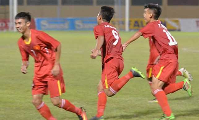 Chơi thiếu người, U19 Việt Nam vẫn xuất sắc giành chức vô địch