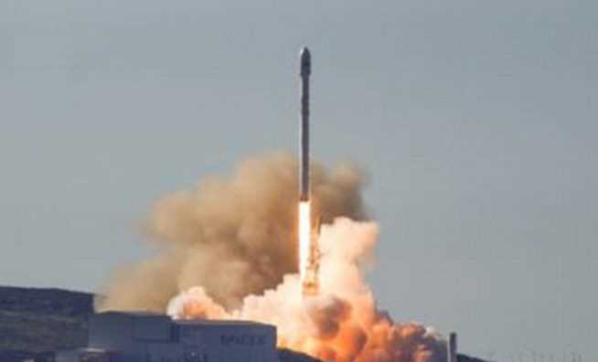 Vệ tinh liên lạc địa tĩnh đầu tiên của Bulgaria lên quỹ đạo