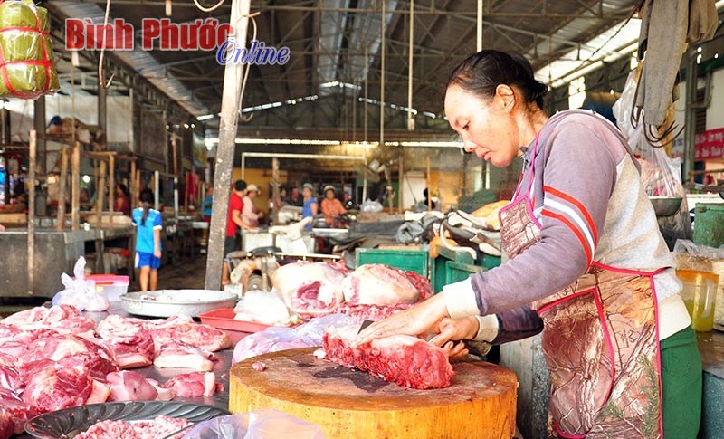 Vì sao tiểu thương phản đối cửa hàng thực phẩm an toàn?