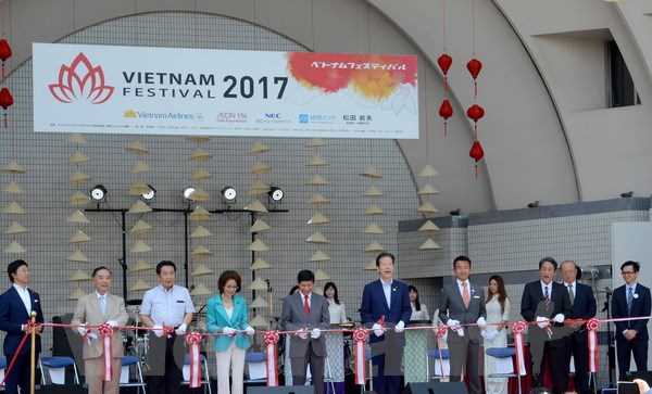 Lễ hội Việt Nam tại Nhật Bản lần thứ 10 thu h&uacute;t 200.000 người