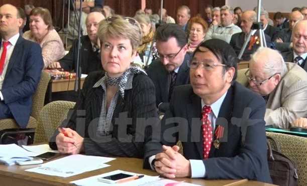 Việt Nam đ&oacute;ng g&oacute;p kinh nghiệm x&acirc;y dựng CNXH qua 30 năm đổi mới