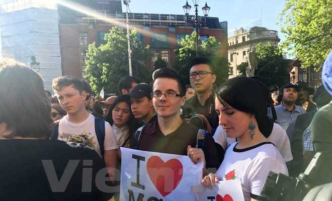 Biển người dự lễ tưởng niệm các nạn nhân vụ khủng bố tại Manchester