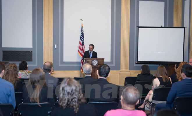 Thượng viện Mỹ chiếu bộ phim về nạn nh&acirc;n chất độc da cam Việt Nam