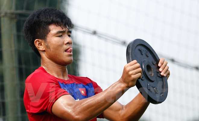 Trước ngày sang Đức, U20 Việt Nam "nghiến răng" nuốt trọn giáo án